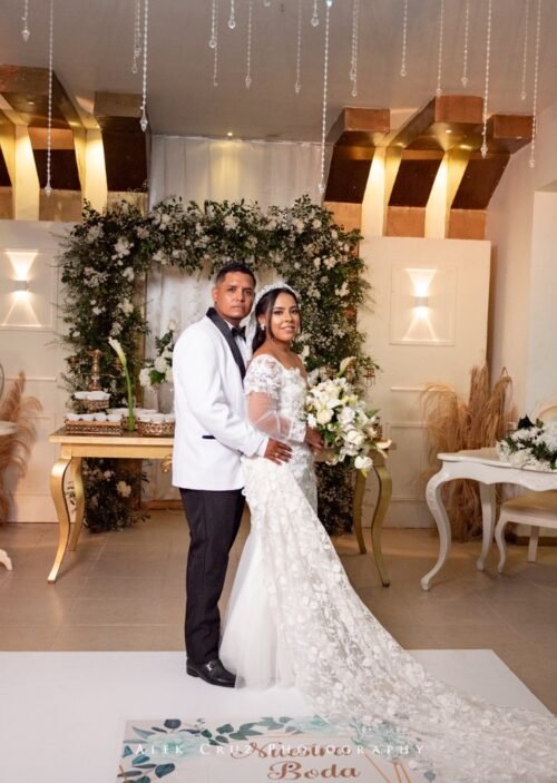 Fotografía documental de boda mostrando detalles de la celebración